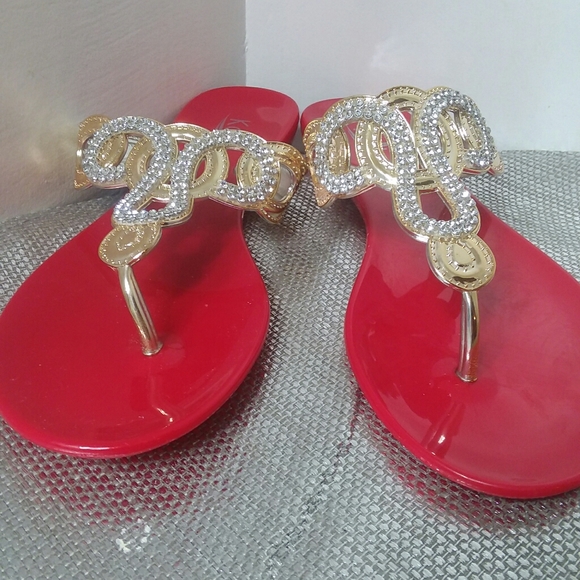 Sandals - Picture 3 of 4